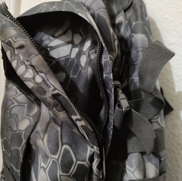 Unbranded Tactical Backpack (rack 2) - Picture 3 of 8